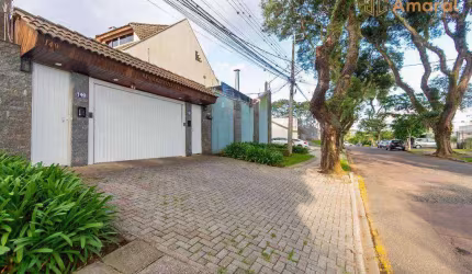 Sobrado com 4 dormitórios à venda, 150 m² por R$ 845.000,00 - Água Verde - Curitiba/PR
