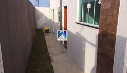 Valor do Imóvel R$ 287.000,00, IPTU R$ 867,90 2 Dormitórios, Sala 2 ambientes, Cozinha, Lavanderia, 1 Lavabo...
