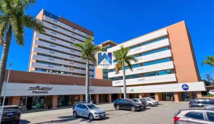 Salas Comerciais à venda no Omega Mall, excelente localização!