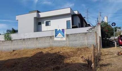 Valor do Imóvel R$ 250.000,00, Terreno para Venda no Reside. Tamanho 7,00 (frente) x 26,50  Segurança: Bairro tranquilid
