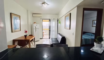 Alugo excelente apartamento 1/4 (Flat) mobiliado.