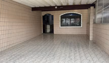 Casa a venda no Solemar 3 quartos
