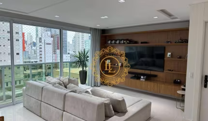 ALTO PADRÃO Apartamento  Finamente Mobiliado com 4 dormitórios  à venda, 161 m² no Centro - Balneário Camboriú/SC