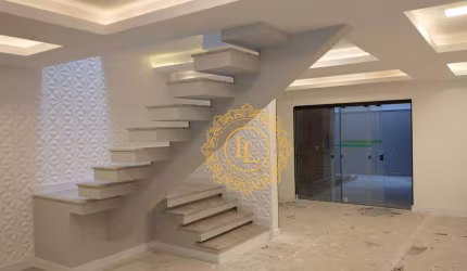 ALTO PADRÃO! Sobrado com 3 Suítes à venda, 140 m² privativos, Bairro São Francisco - Camboriú/SC