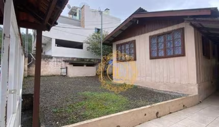 Ótimo Terreno à venda, 221 m² Bairro Ariribá - Balneário Camboriú/SC