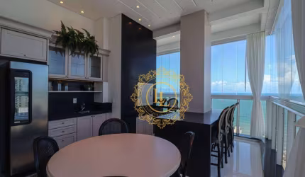 Cobertura com VISTA MAR e 4 Suítes à venda, 290 m² em Meia Praia - Itapema/SC