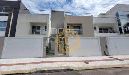 Belíssima casa com 3 dormitórios sendo uma suíte 2 vagas na Praia dos Amores em Balneário Camboriú -SC