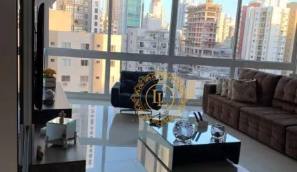 EXCELENTE APARTAMENTO MOBILIADO COM MOVÉIS PLANEJADOS, 3 SUITES SENDO UMA MASTER COM BANHEIRA,  4 VAGAS DE GARAGEM, ÁREA LAZER COMPLETA EM BALNEÁRIO