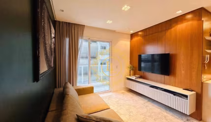 LINDO APARTAMENTO NA PRAIA BRAVA COM VISTA , DECORADA E MOBILIADA