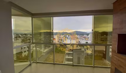 Ótimo Apartamento com 03 Dormitórios em Camboriú!