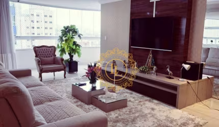 Belíssimo apartamento finamente mobiliado com vista mar e 04 dormitórios em Balneário Camboriú!