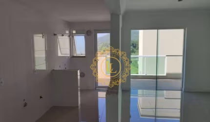 Ótimo Apartamento Cobertura  com 03 dormitórios em Bombinhas!