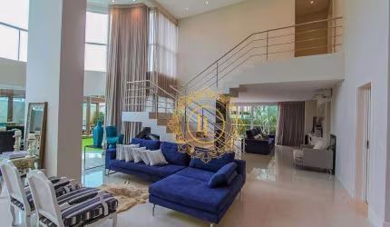 Excelente Apartamento Mobiliado com 03 Suítes na Praia Brava!