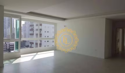 Apartamento com 3 suítes à venda, Centro - Balneário Camboriú/SC