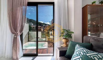 Apartamento Duplex com 2 suítes à venda, Centro - Bombinhas/SC