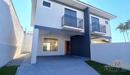 Casa em condomínio fechado com 3 quartos à venda na Rua Valdemar Rufino da Silva, Real Parque, São José por R$ 610.000