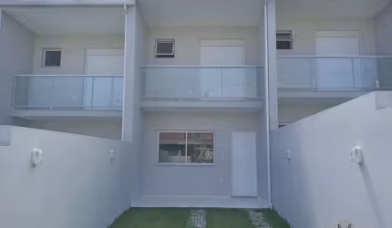 Casa com 2 quartos à venda na Rua Vanderlei de Oliveira, Sertão do Maruim, São José por R$ 418.888