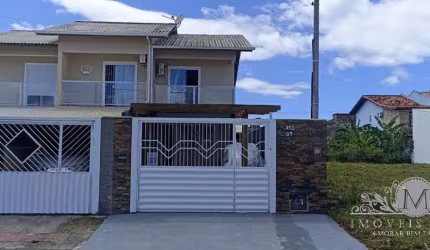 Casa com 2 quartos à venda na Rua dos Lagos, Aririu, Palhoça por R$ 375.000