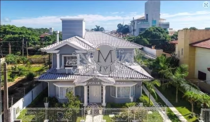 Casa em condomínio fechado com 4 quartos à venda na Rua dos Tubarões, Ingleses, Florianópolis por R$ 2.650.000