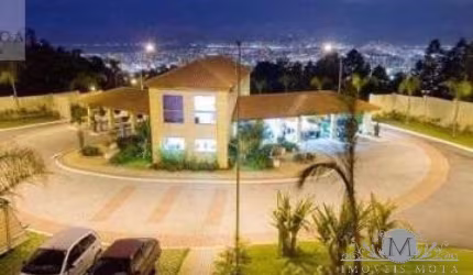 Terreno à venda na Rua Coletor Irineu Comelli, Centro, São José por R$ 640.000