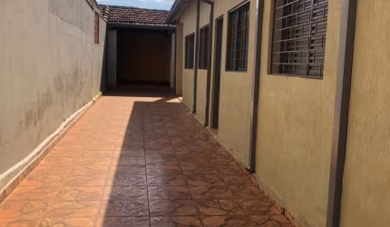 Ótima casa vila Tibério