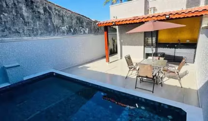 BELA CASA COM LINDO ACABAMENTO NA CIDADE DE ITANHAÉM À VENDA!