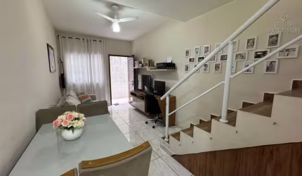 Sobrado de condômino na Vila Guilhermina Praia Grande