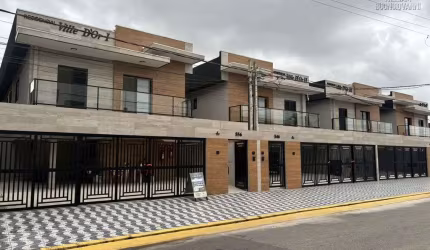 Casa de condomínio número 5 espetacular no vila Sônia com dois quartos