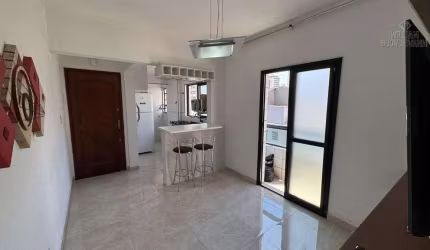 Apartamento 1 dormitório com sacada no bairro Canto do Forte