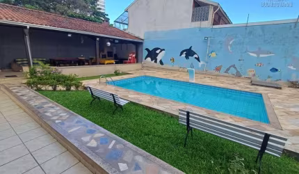 TERRENO COM PISCINA 300 M2 DE ÁREA TOTAL - VILA SÃO PAULO - MONGAGUÁ