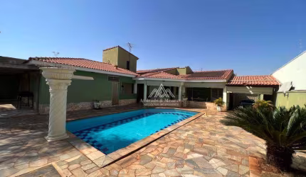Casa com 3 dormitórios à venda, 280 m² por R$ 750.000,00 - Jardim Anhangüera - Ribeirão Preto/SP