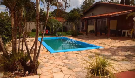 Casa com 4 dormitórios à venda, 242 m² por R$ 1.100.000,00 - Parque Residencial Lagoinha - Ribeirão Preto/SP