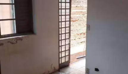 Sobrado com 3 dormitórios à venda, 142 m² por R$ 180.000,00 - Jardim Diva Tarlá de Carvalho - Ribeirão Preto/SP