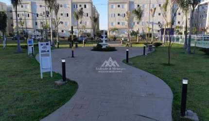 Apartamento com 2 dormitórios à venda, 41 m² por R$ 215.000 - Chácaras Hipica - Ribeirão Preto/SP