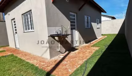 Casa para Venda em Jardinópolis, ADIB RASSI, 2 dormitórios, 1 banheiro, 4 vagas