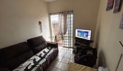 Casa para Venda em Ribeirão Preto, Jardim Diva Tarlá de Carvalho, 2 dormitórios, 1 banheiro, 3 vagas