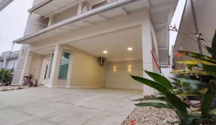 Casa à venda, 5 quartos, sendo 1 suíte, Bairro Jaraguá Esquerdo, Jaraguá do Sul/ SC.