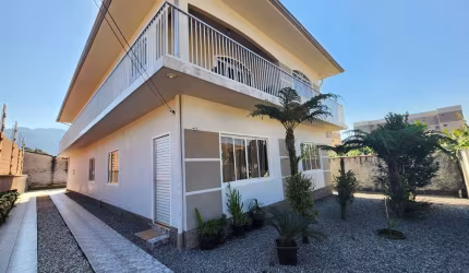 Sobrado à venda, 6 quartos, 4 vagas, Ilha da Figueira - Jaraguá do Sul/SC