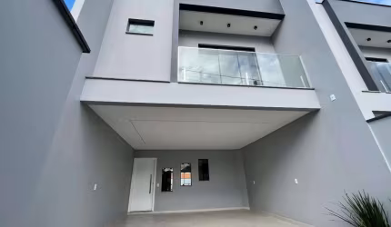 Sobrado Geminado à Venda em Jaraguá do Sul com 3 quartos sendo 1 suíte – Bairro Ilha da Figueira