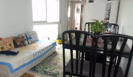 Apartamento com 2 quartos à venda na Rua Santana, 696, Santana, Porto Alegre por R$ 240.000