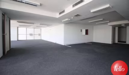 Sala comercial com 2 salas para alugar na Rua Líbero Badaró, --, Centro, São Paulo, 162 m2 por R$ 6.500