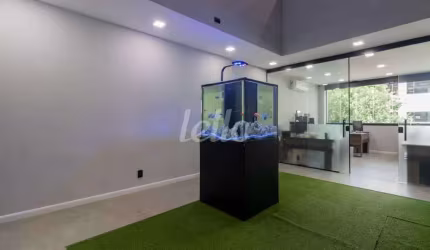 Prédio com 3 salas para alugar na Rua Oscar Horta, --, Mooca, São Paulo, 240 m2 por R$ 9.000