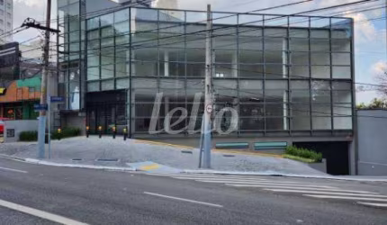 Prédio para alugar na Avenida Paes de Barros, --, Mooca, São Paulo, 900 m2 por R$ 65.000