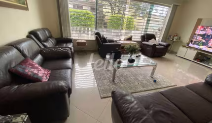 Casa com 4 quartos para alugar na Rua Professor Jacob Penteado, --, Mooca, São Paulo, 246 m2 por R$ 14.000