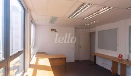Sala comercial com 3 salas para alugar na Rua Heitor Penteado, --, Sumarezinho, São Paulo, 220 m2 por R$ 13.200