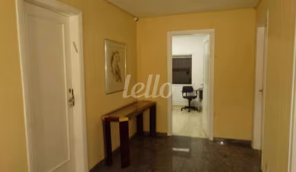 Sala comercial com 1 sala para alugar na Rua Itajobi, --, Pacaembu, São Paulo, 14 m2 por R$ 2.400
