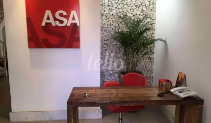 Casa comercial com 6 salas para alugar na Rua Melo Palheta, --, Água Branca, São Paulo, 230 m2 por R$ 13.500