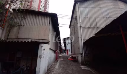 Barracão / Galpão / Depósito para alugar na Rua Engenheiro Franco Zampari, --, Vila Euclides, São Bernardo do Campo, 360 m2 por R$ 9.000
