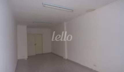 Sala comercial com 1 sala para alugar na Rua General Glicério, --, Centro, Santo André, 33 m2 por R$ 900