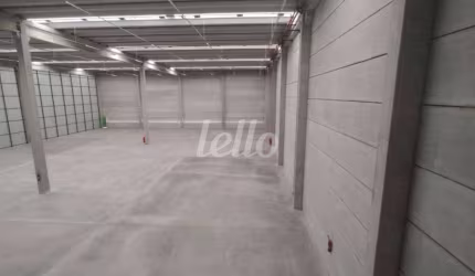 Barracão / Galpão / Depósito para alugar na Avenida dos Estados, --, Parque Jaçatuba, Santo André, 2795 m2 por R$ 89.490